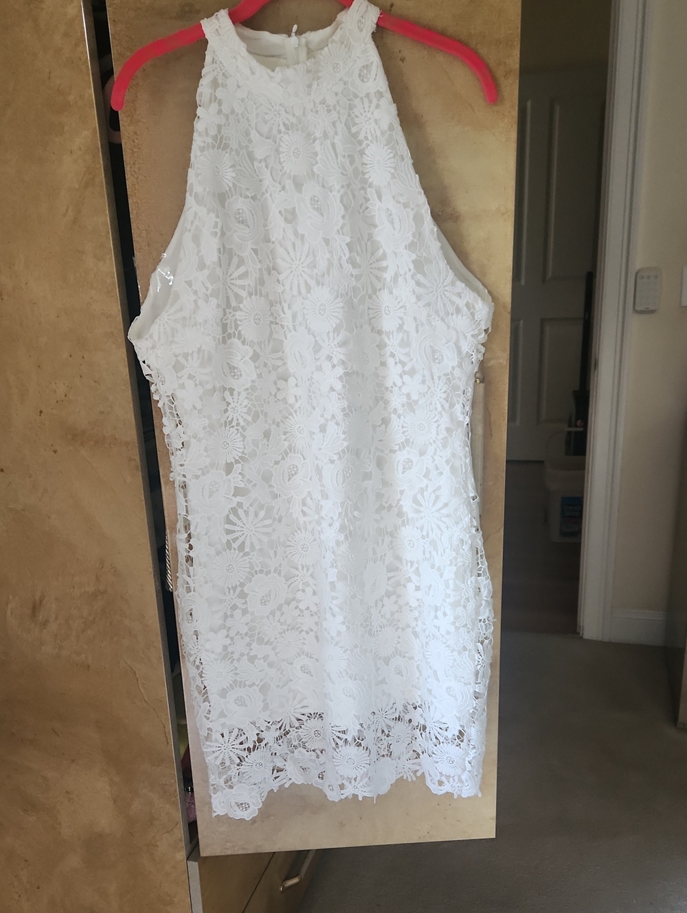 SALE !! -NEW/Never Worn-- White Lace Halter Dress - Classic Women's Summer Dress